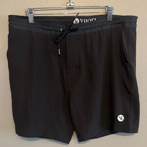 Vuori Black Men's Swim Hybrids